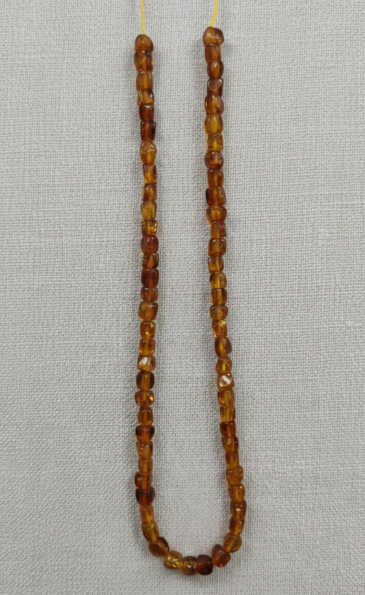 Tira de Ambar Baltico en Cubos 6mm