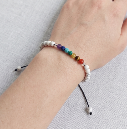 Pulsera 7 chakras Con Howlita Blanca 4mm
