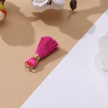 Borlas Hilo Magenta Con Argolla Dorada 2.5cm - 10pcs