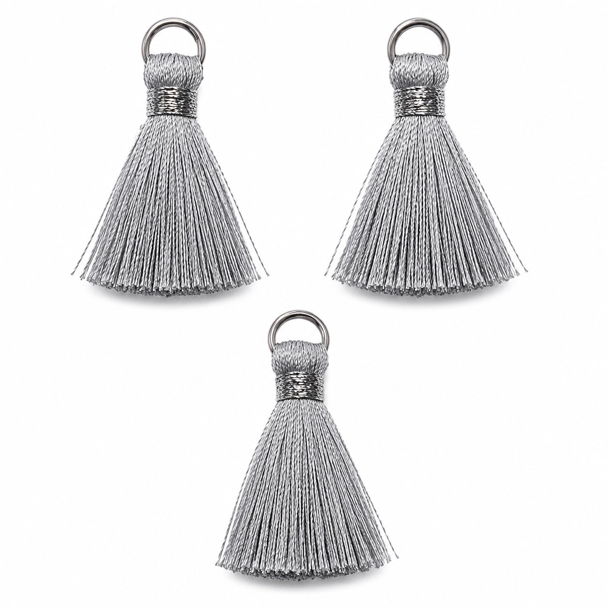 Borlas Hilo Gris Con Argolla Plateada 2.5cm - 10pcs