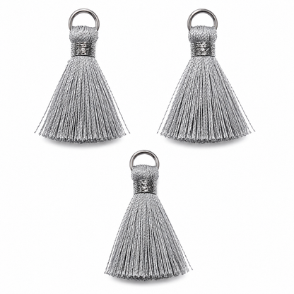 Borlas Hilo Gris Con Argolla Plateada 2.5cm - 10pcs