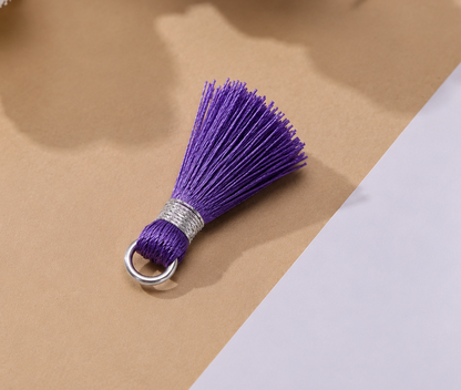 Borlas Hilo Morado Con Argolla Plateada 2.5cm - 10pcs
