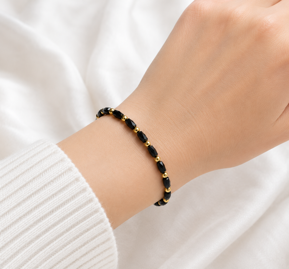 Pulsera Cristal Negro Facetado Con Separadores Dorados