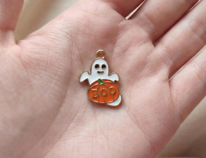 Dije Halloween BOO 12x22mm