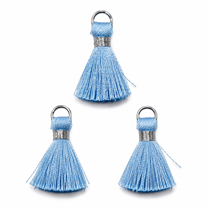 Borlas Hilo Celeste Claro Con Argolla Plateada 2.5cm - 10pcs