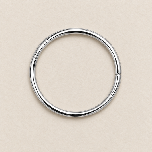 Aro Metálico con Forma de Circulo Plateado - 1 PCS