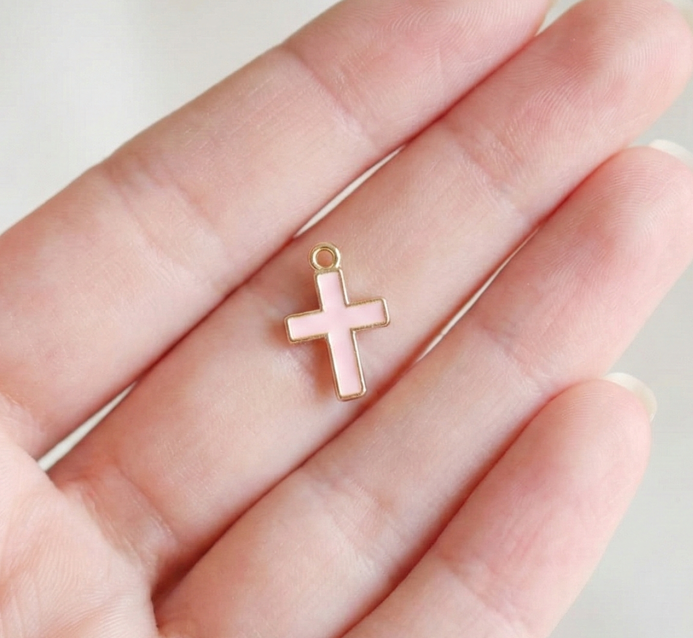 Dije Cruz Rosa 11x17mm