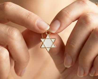 Dije Estrella de David Blanca 12x17mm