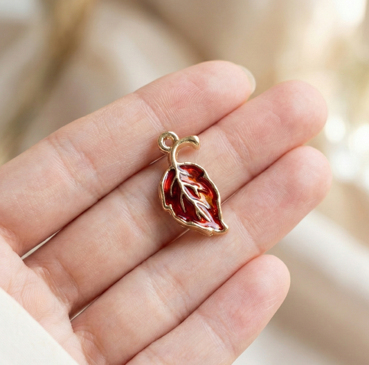 Dije Hoja Roja 10x20mm