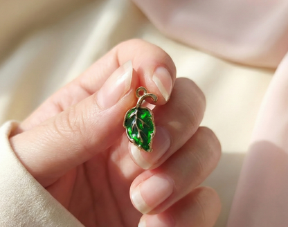 Dije Hoja Verde 10x20mm