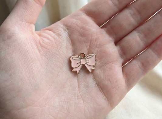 Dije Lazo Rosa 14x17mm