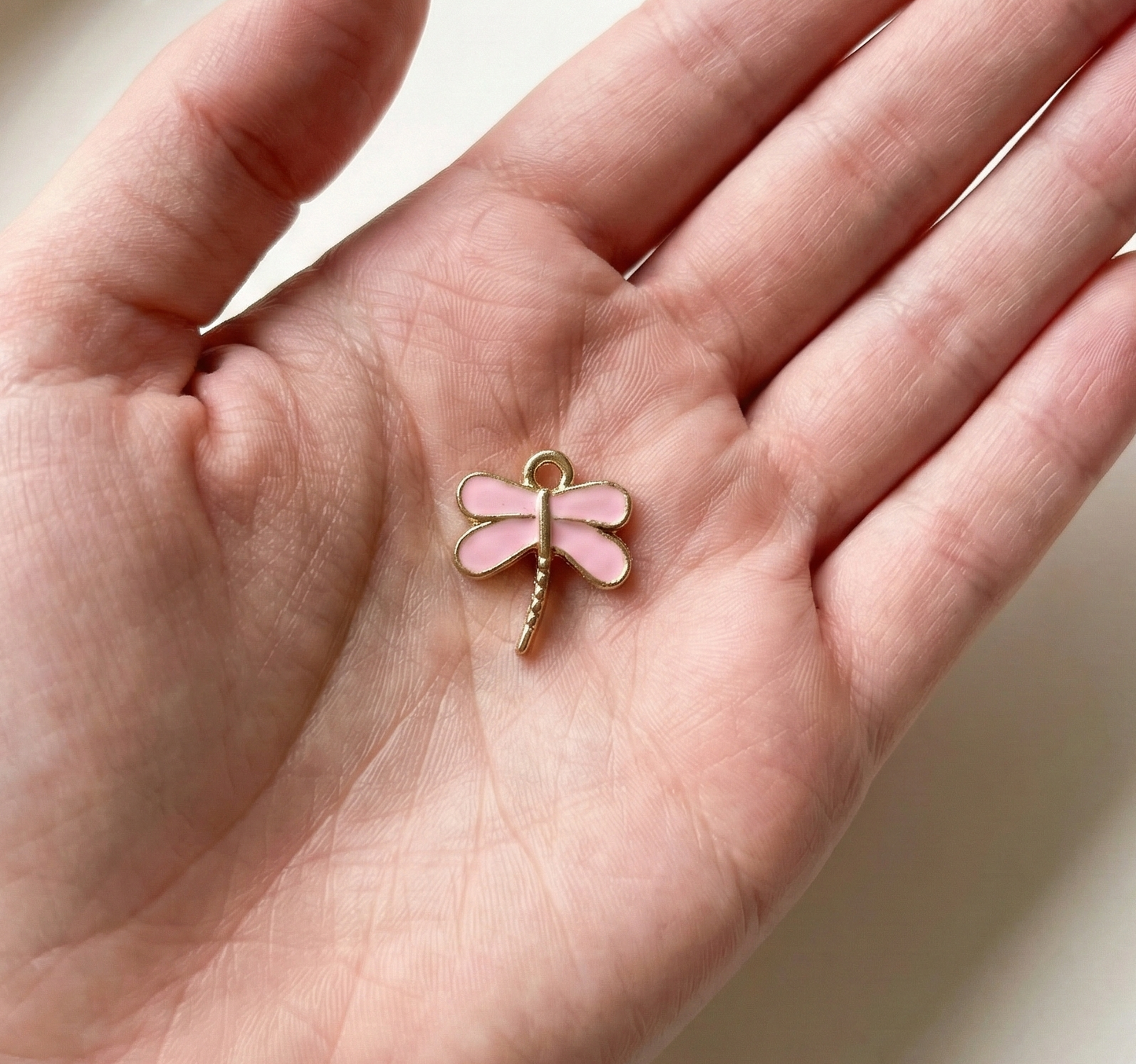 Dije Libelula Rosa 13x15mm