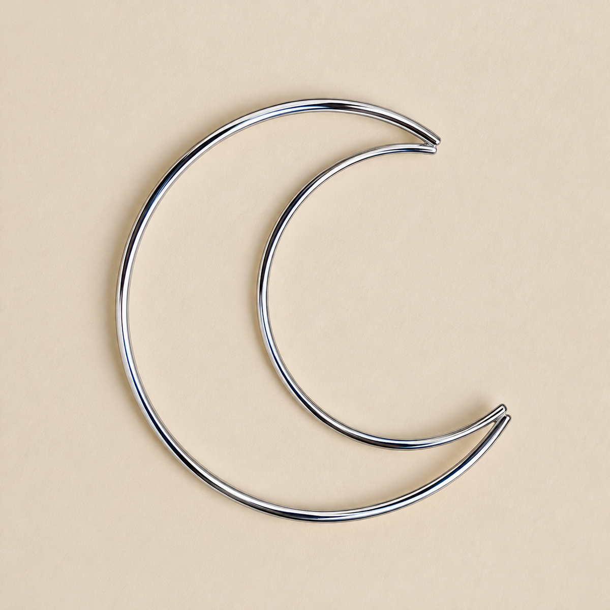 Aro Metálico con Forma de Media Luna Plateado - 1 PCS