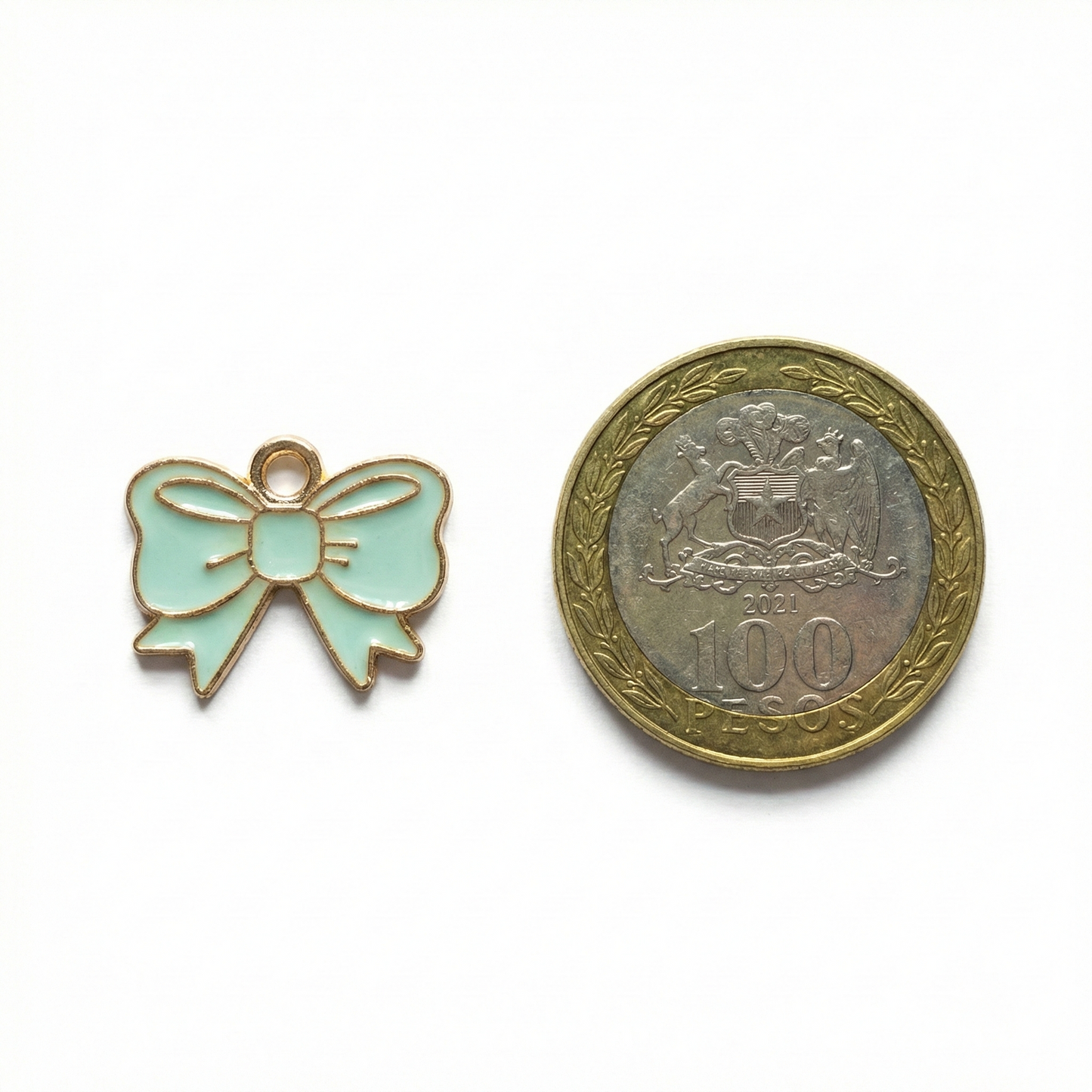 Dije Lazo Celeste 15x18mm