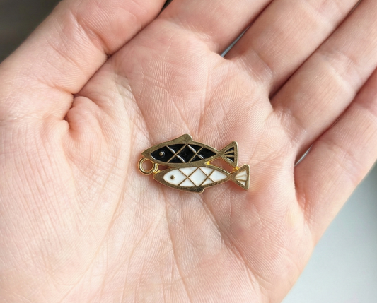 Dije Pez Doble 13x24mm