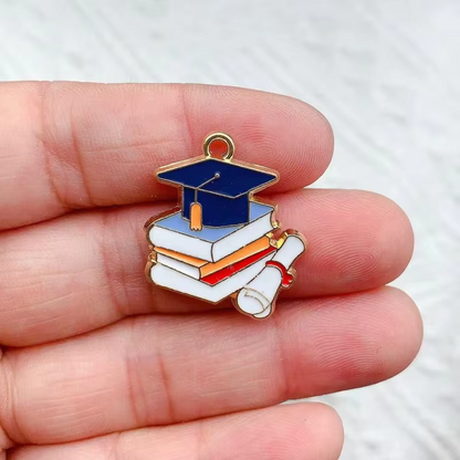 Dije Brirrete Graduacion 21x25mm - 50 Unid.