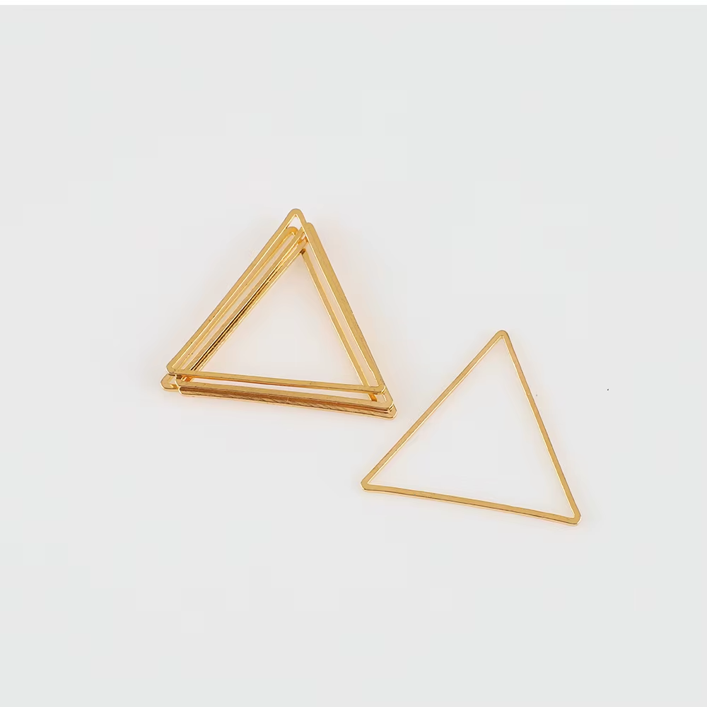 Figuras Geometricas De Metal Dorado 2.5cm - 10 Unid.