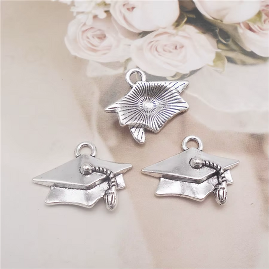 Dije Birrete Graduacion - 100 gramos