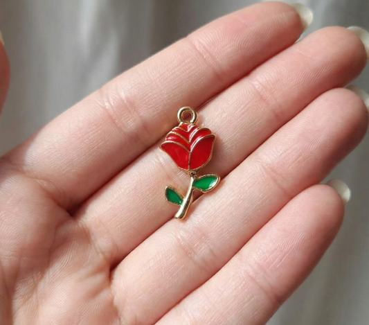 Dije Rosa Roja 12x24mm